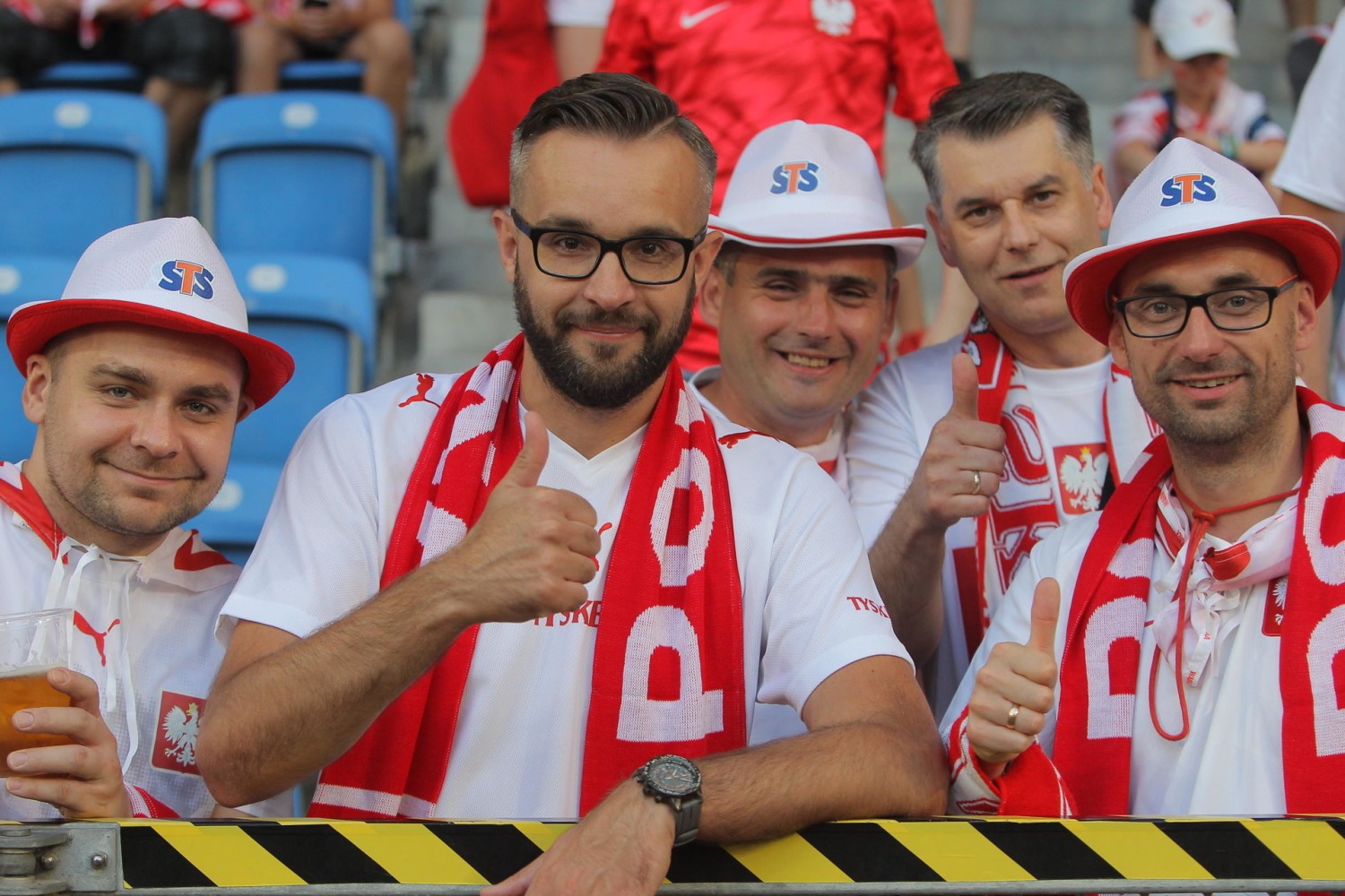 ---->przejdź do następnego zdjęcia--->