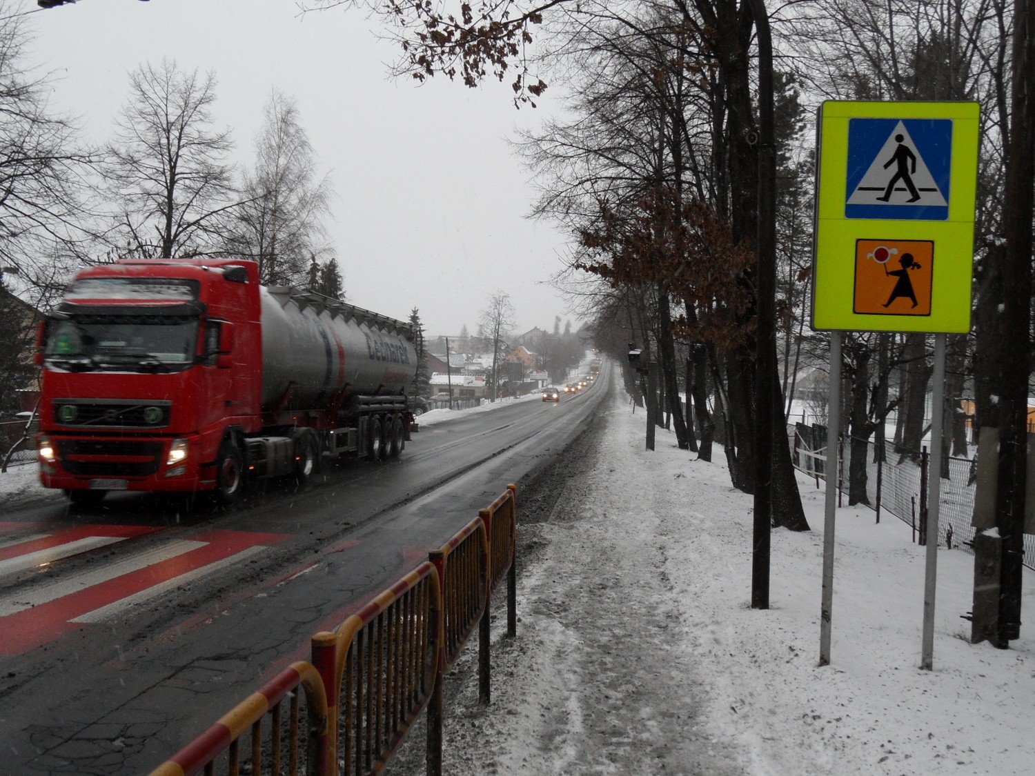 Katowicka Pod Lupę Czy Znikną Z Niej Tiry Ustroń Naszemiastopl