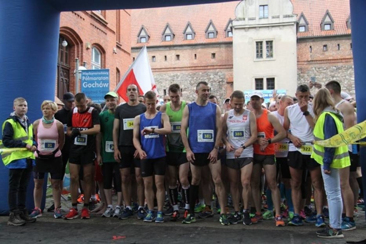 3 czerwca – 38 Półmaraton Gochów w BytowiePółmaraton z tradycjami