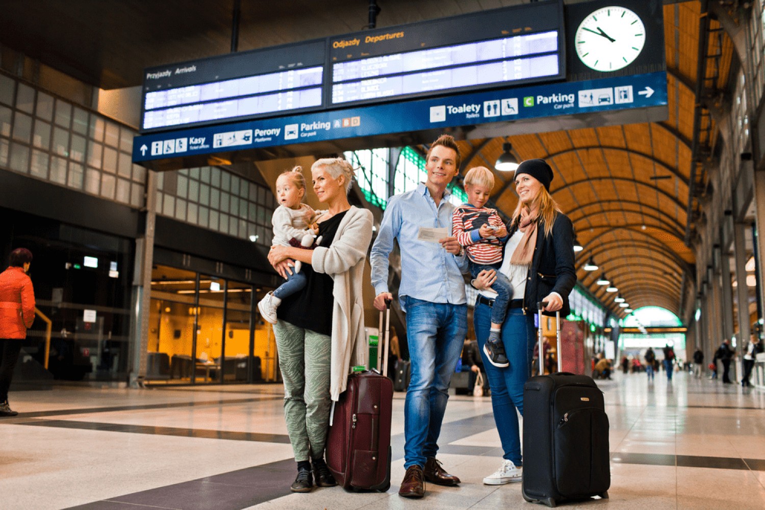 PKP InterCity na Dzień Dziecka wprowadza bezpłatne przejazdy dla dzieci (i promocję dla opiekunów)