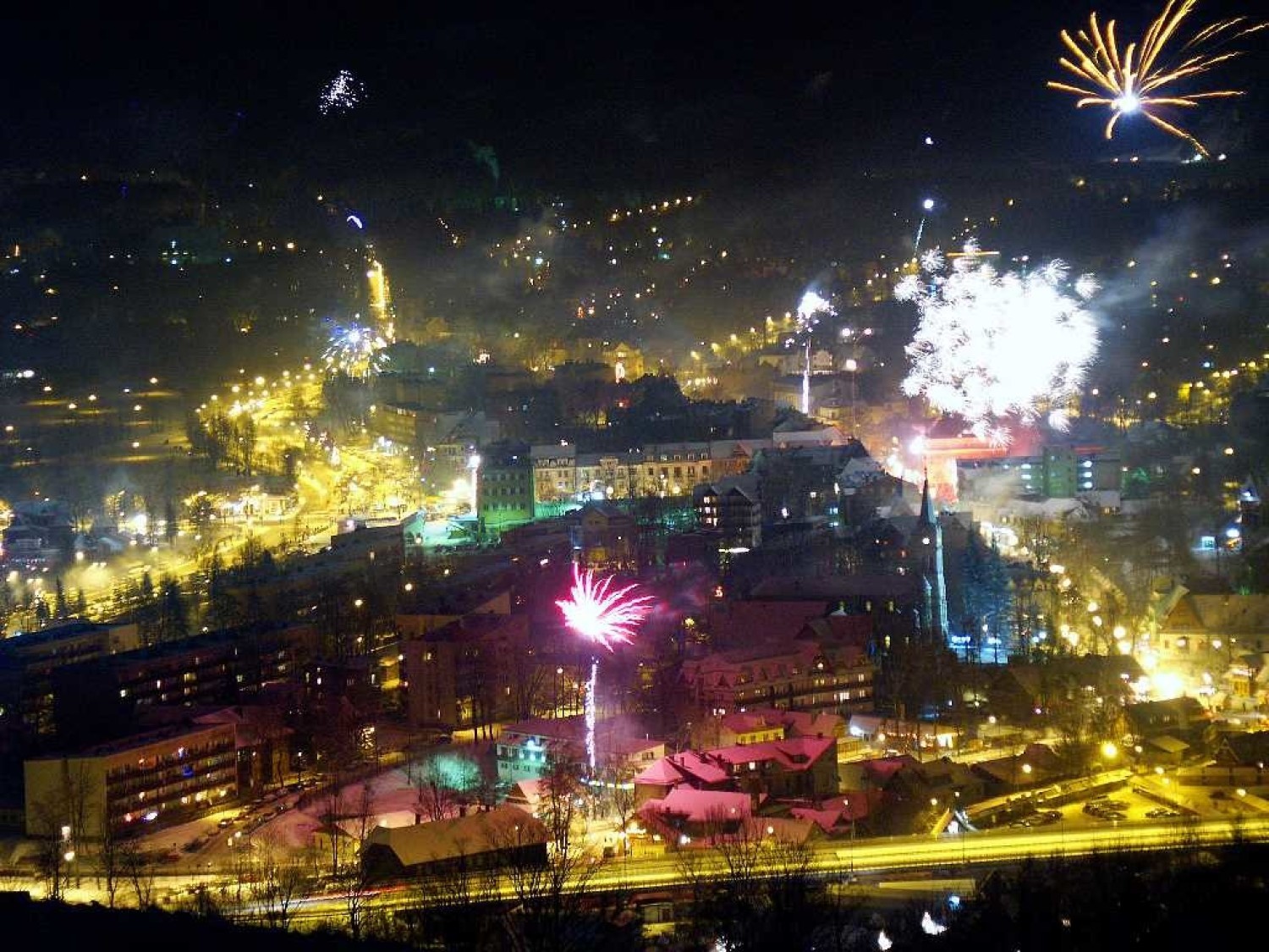 Sylwester w Zakopanem 2017. Ile kosztuje sylwester w polskich górach? (CENY) - Zakopane ... Sylwester w Zakopanem 2017. Ile kosztuje sylwester w polskich górach? (CENY) - Zakopane ...