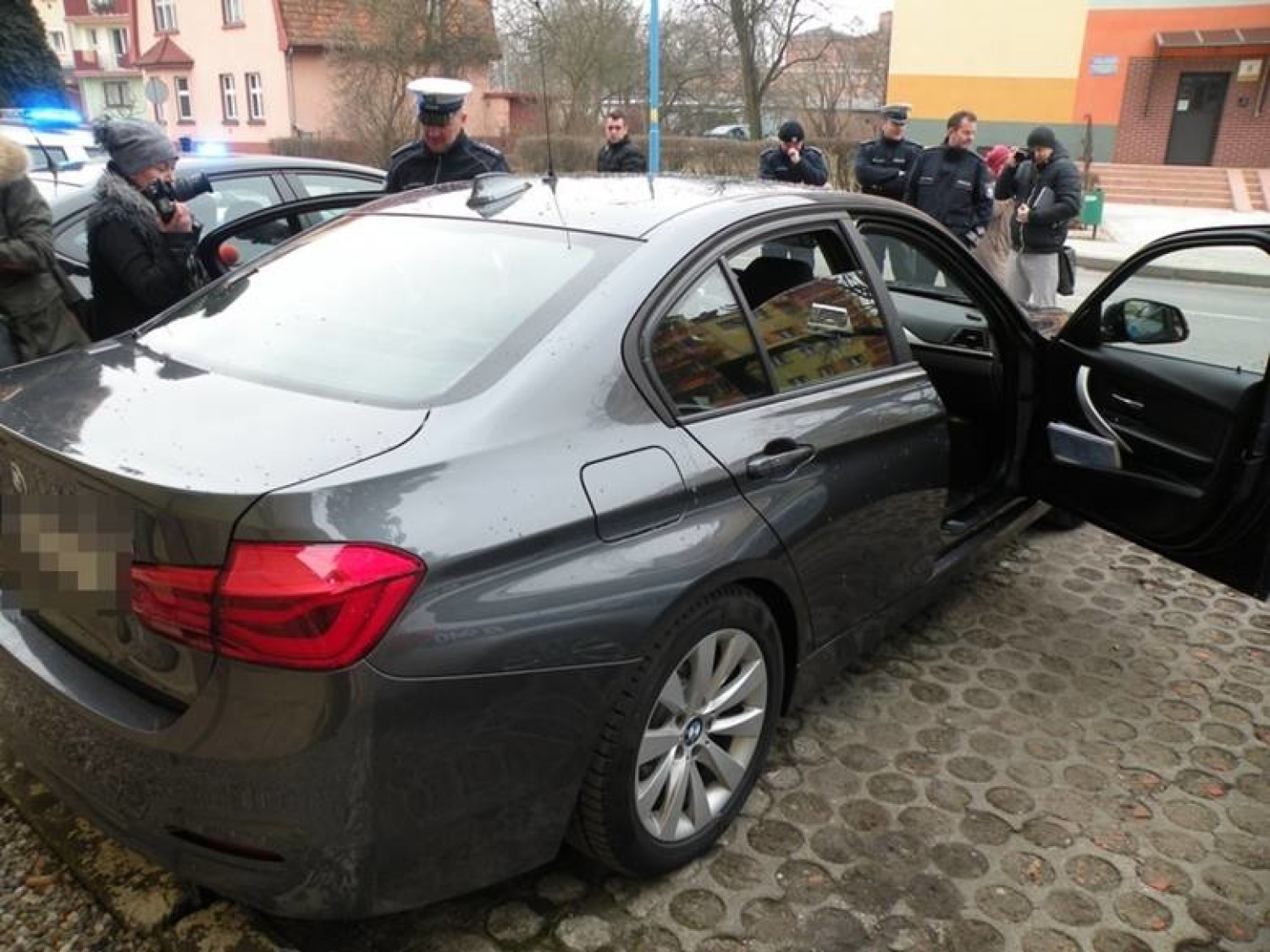 Policyjne BMW 330i jest już w Lublinie