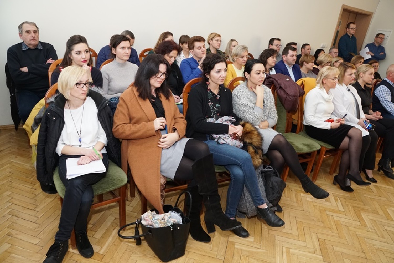 Udział w posiedzeniu komisji wzięła również radna Sejmiku Województwa Dolnośląskiego Anna Michalska, przekazując wątpliwości co do sposobu realizacji koncepcji gminy
