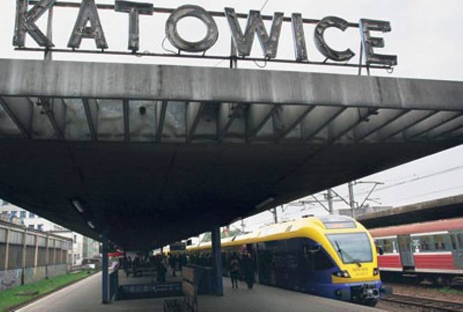 Nowoczesne "Flirty" obsługują trasę Tychy-Katowice