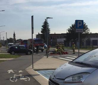 Potrącenie motorowerzystki na ul. Kordeckiego w Kaliszu. ZDJĘCIA