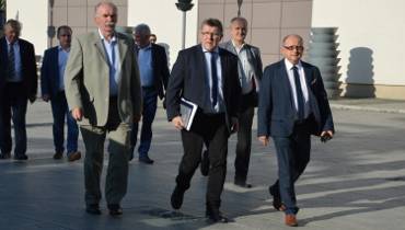 Kto Przejmie Budynek Po Szkole Bełchatów Naszemiastopl