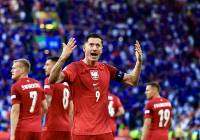 Polska zabrała wicemistrzom świata pierwsze miejsce w grupie! Lewandowski z golem