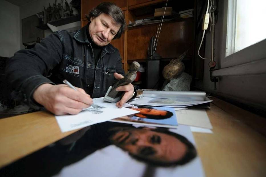 Roman Kosmala pracuje nad ostatecznym projektem pomnika Romana Wilhelmiego