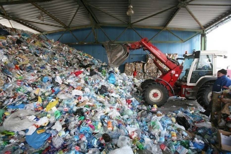 Co z ceną śmieci w Lesznie i okolicach w 2024 roku? Trwają negocjacje z firmami