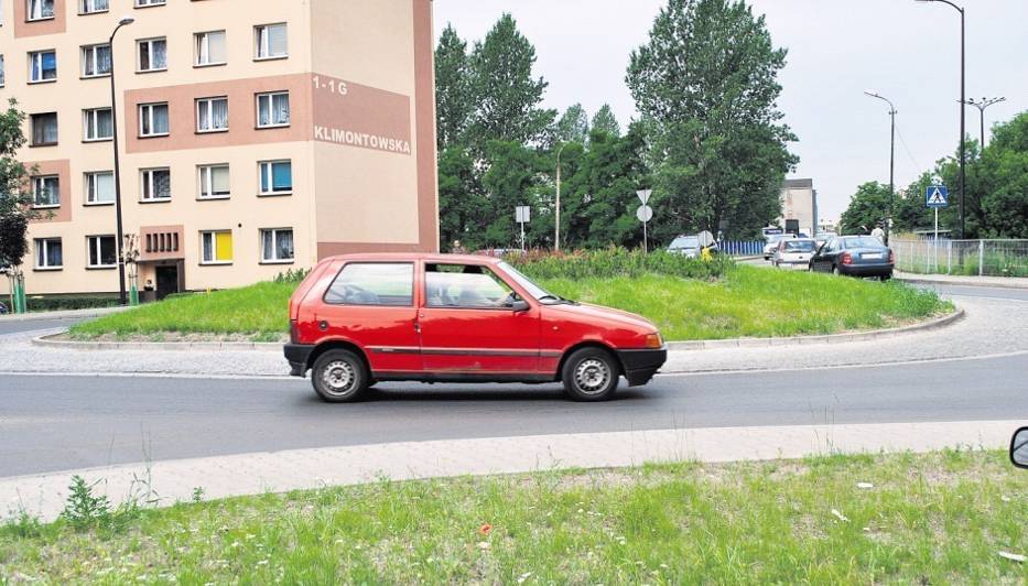 Rondo na Klimontowskiej usprawniło ruch w tej okolicy