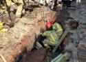 Prace kanalizacyjne w Jaworznie z tragicznym wypadkiem. Mężczyznę pochłonęła ziemia
