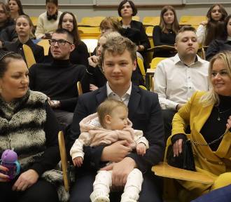 Obchody Międzynarodowego Dnia Wolontariusza z TPD w Legnicy, zdjęcia