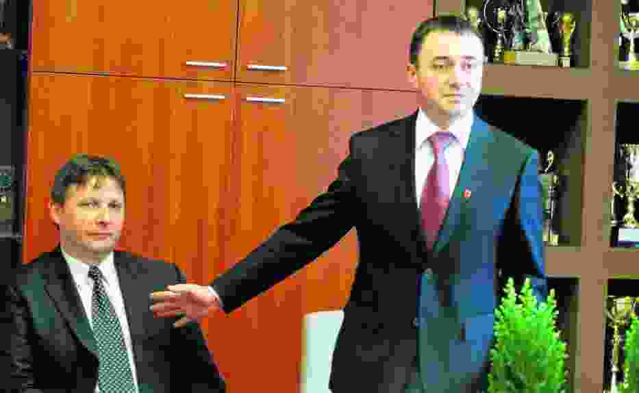 Paweł Mordal jednak zostaje i dalej będzie zastępcą burmistrza miasta