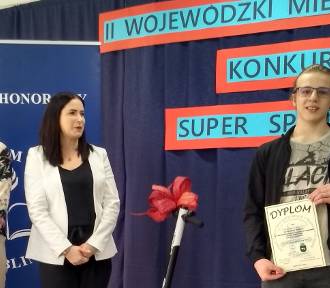 Chełm. Laureaci  II Wojewódzkiego Międzyszkolnego Konkursu „Super Spedytor”