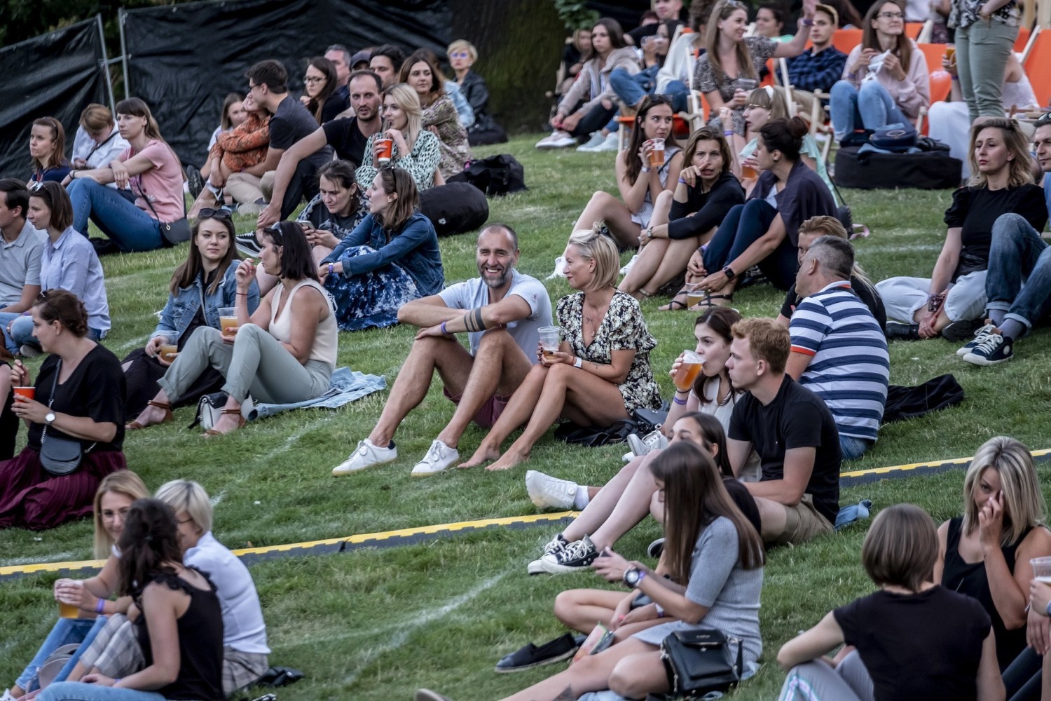 Piątkowy koncert zespołu Sorry Boys zainaugurował Letnie Brzmienia w parku Starego Browaru