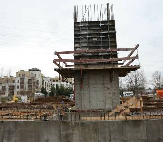 Trwa budowa nowego bloku w Tychach przy ul. Spacerowej. Będzie tu 31 mieszkań