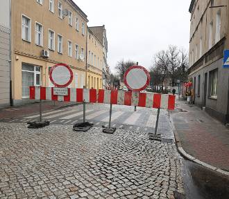 Czy utrudnienia w związku z remontami ulic w centrum Leszna potrwają cały 2024 rok? 
