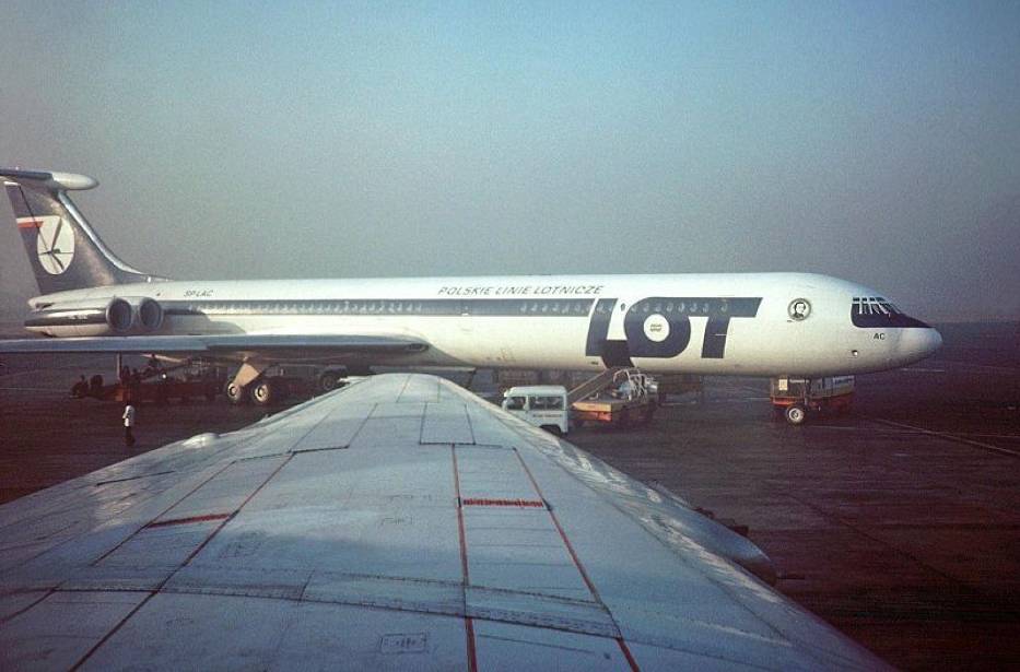 Ił-62M Polskich Linii Lotniczych LOT, podobny do tego, który w 1987 uległ katastrofie