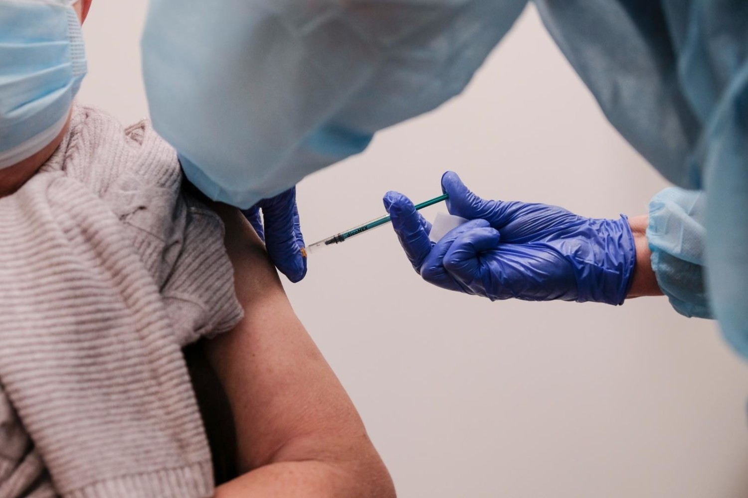 Europejska Agencja Leków (EMA): Korzyści płynące ze szczepionki Johnson & Johnson (Janssen) przeważają nad ryzykiem skutków ubocznych