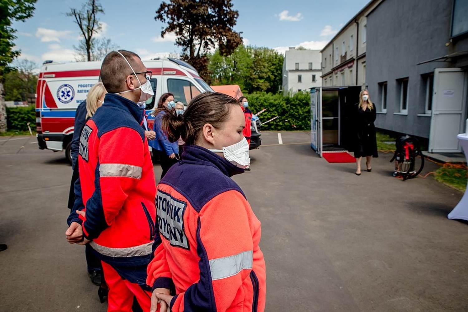 Pawilon do dezynfekcji stanął przed wałbrzyskim pogotowiem