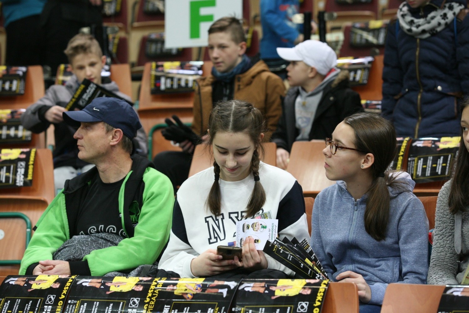 Kibice w Spodku nie zawiedli, dopingowali siatkarzy GieKSy w meczu z wiceliderem PlusLigi