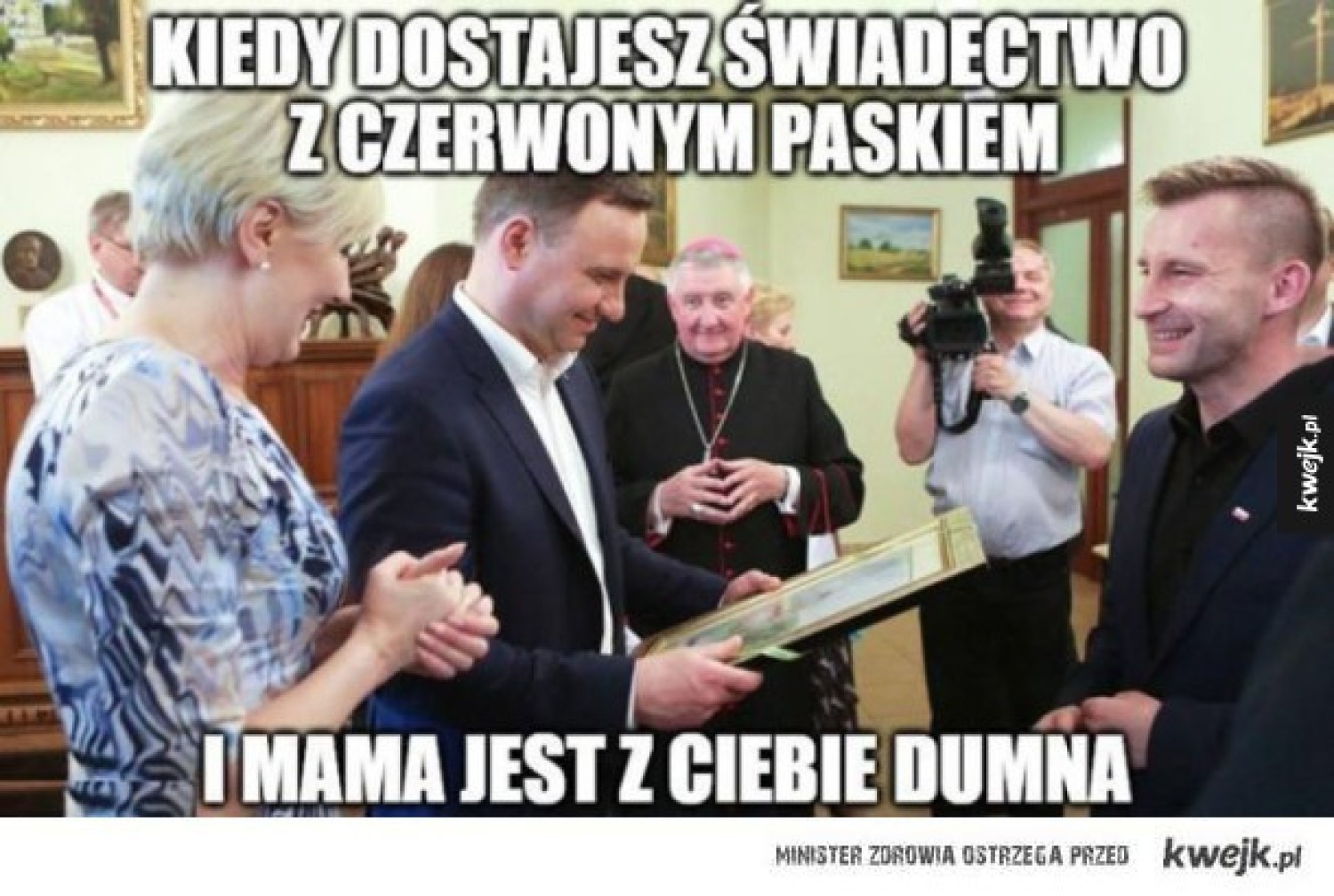 W tym roku uczniowie kończą naukę dość nietypowo, bo w środę, ale cieszą się z tego tak samo jak co roku