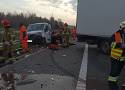 Wypadek na A4 koło Tarnowa. Tir wjechał w dwa busy w Starych Żukowicach. Autostrada Dębica-Tarnów zablokowana [AKTUALIZACJA]