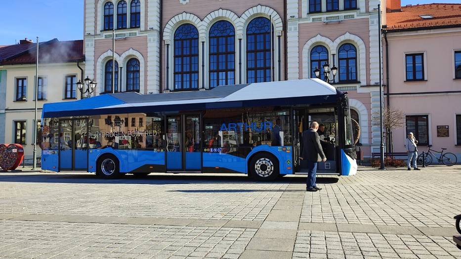 Zeroemisyjny autobus testowany w żywieckiej komunikacji miejskiej