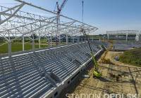 Nowy stadion w Opolu rośnie w oczach. Widać już konstrukcję dachu. Robi wrażenie