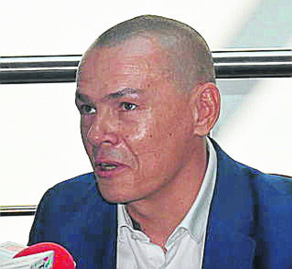 Marcin Skóra pracuje teraz nad tekstem komediowym i pisze scenariusz do serialu