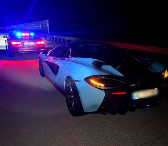 McLaren na autostradzie A1 koło Piotrkowa przekroczył dozwoloną prędkość o 89 km/h