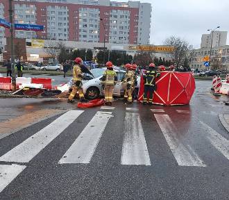 Śmiertelny wypadek na Trasie Łazienkowskiej. Zmarł 85-letni taksówkarz 