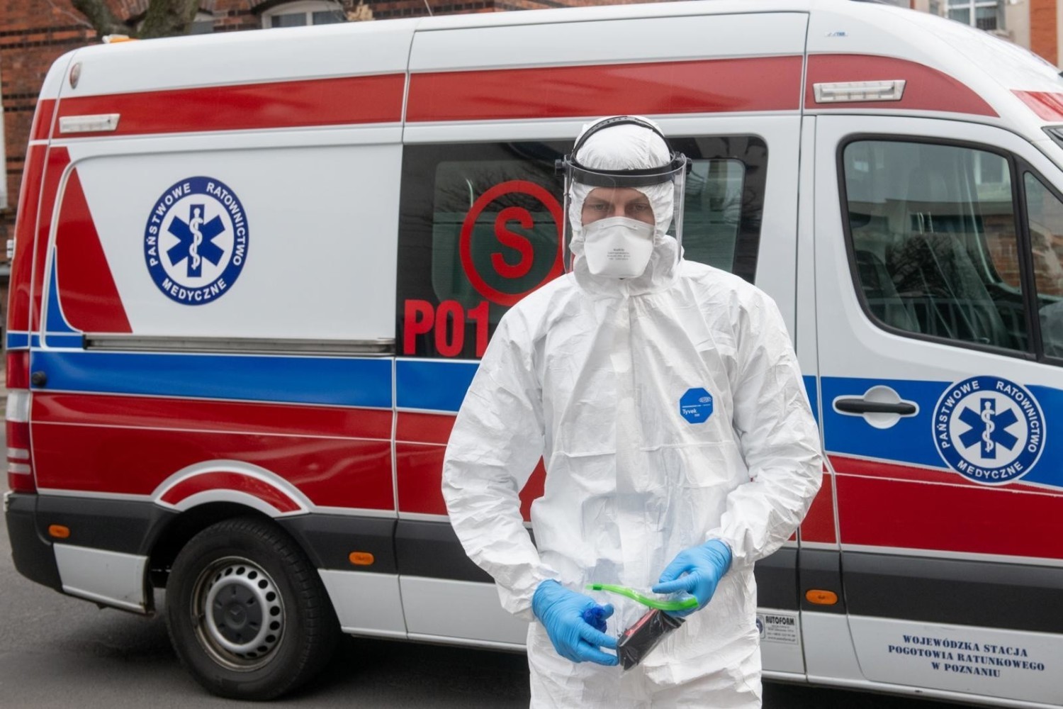 Przypomnijmy, że pierwszy przypadek koronawirusa w szpitalu HCP stwierdzono trzy tygodnie temu u kilku pracowników i pacjentów z oddziału kardiologicznego