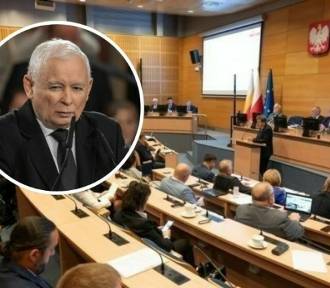 Jarosław Kaczyński odwołał dyrektora kancelarii sejmiku małopolskiego