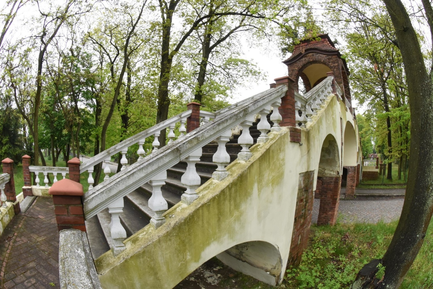 Najpiękniejsze parki w okolicach