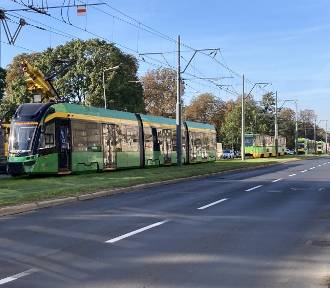 W centrum Poznania stały tramwaje. Co się stało?