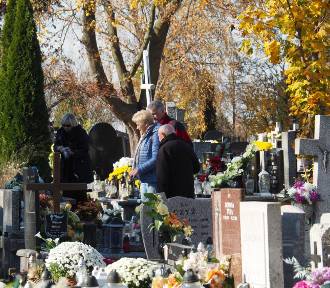 Rekord zgonów w Łodzi i w regionie. Czy zmarli zmieszczą się na cmentarzach? 