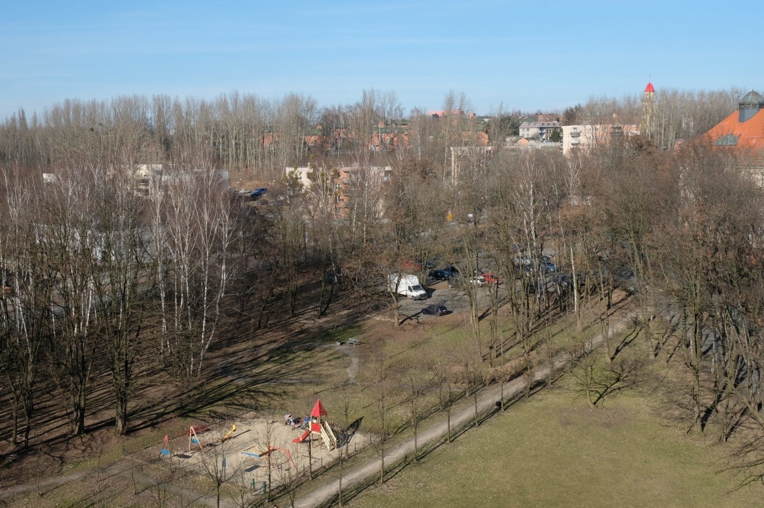 Co widać z okien wieżowców w Bielszowicach i na Wirku? Taki widok mają lokatorzy mieszkań na ostatnich piętrachZobacz kolejne zdjęcia