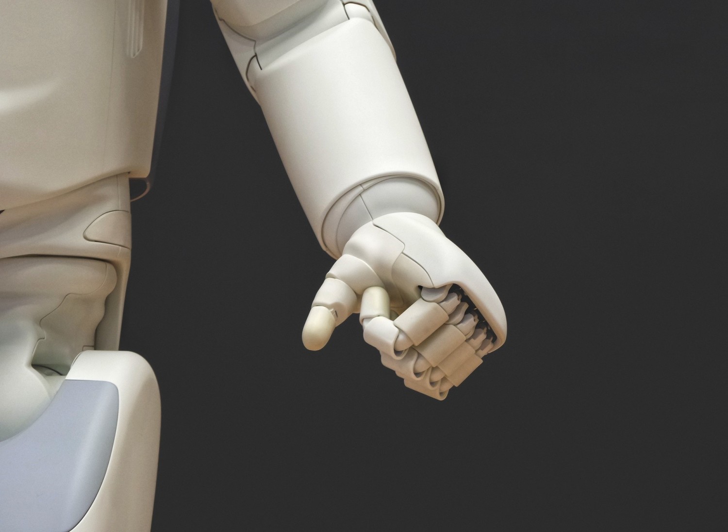 Roboty mają pozytywny wpływ na rozwój gospodarczy