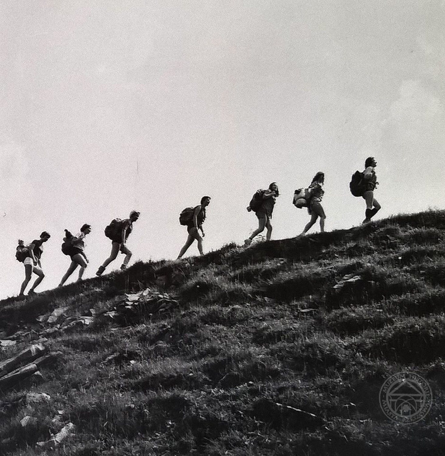 Więcej unikatowych fotografii i bardzo ciekawą dawkę wiedzy z przeszłości regionu znajdziesz na profilu Muzeum Historii Miasta Rzeszowa na Facebooku Kliknij TUTAJ