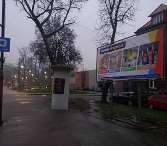 Prezydent Świętochłowic używa miejskiego logo i banerów do kampanii? UM nie odpowiada