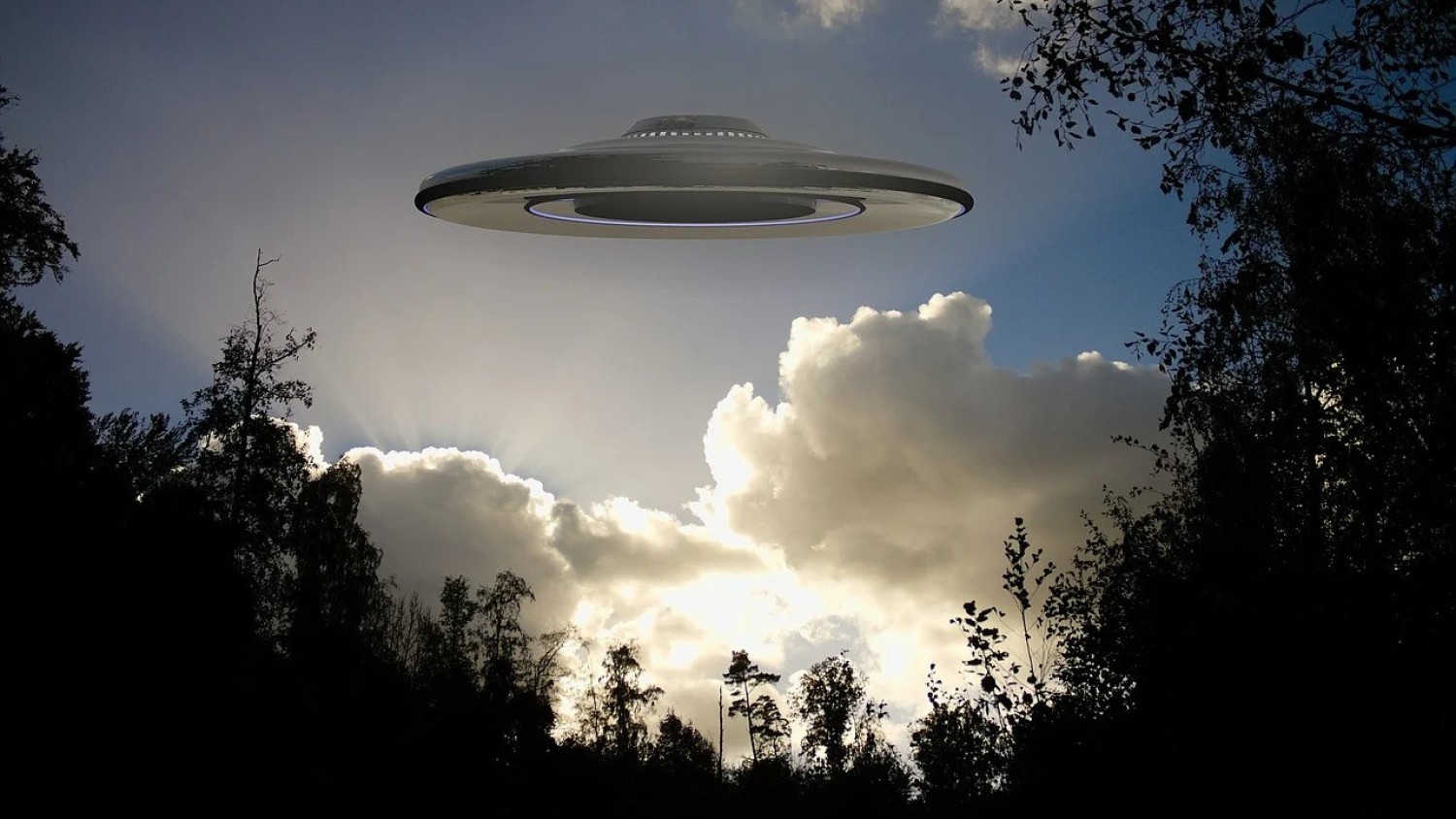 UFO to inaczej „niezidentyfikowany obiekt latający” (NOL)