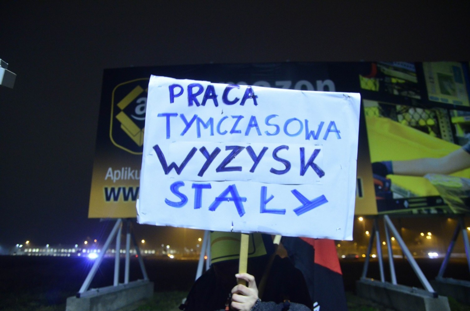 W 2015 roku na terenie podpoznańskiego Amazona w Sadach doszło do protestu pracowników