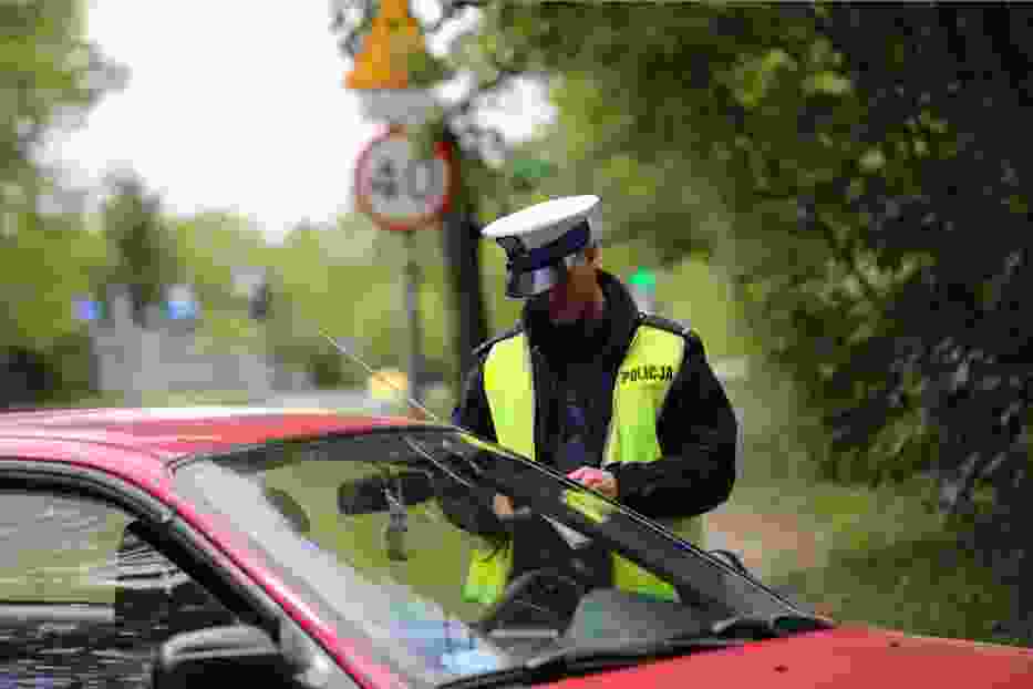 Również do czasu wdrożenia odpowiednich rozwiązań technicznych policja na dotychczasowych zasadach prowadzi ewidencję kierowców naruszających przepisy ruchu drogowego