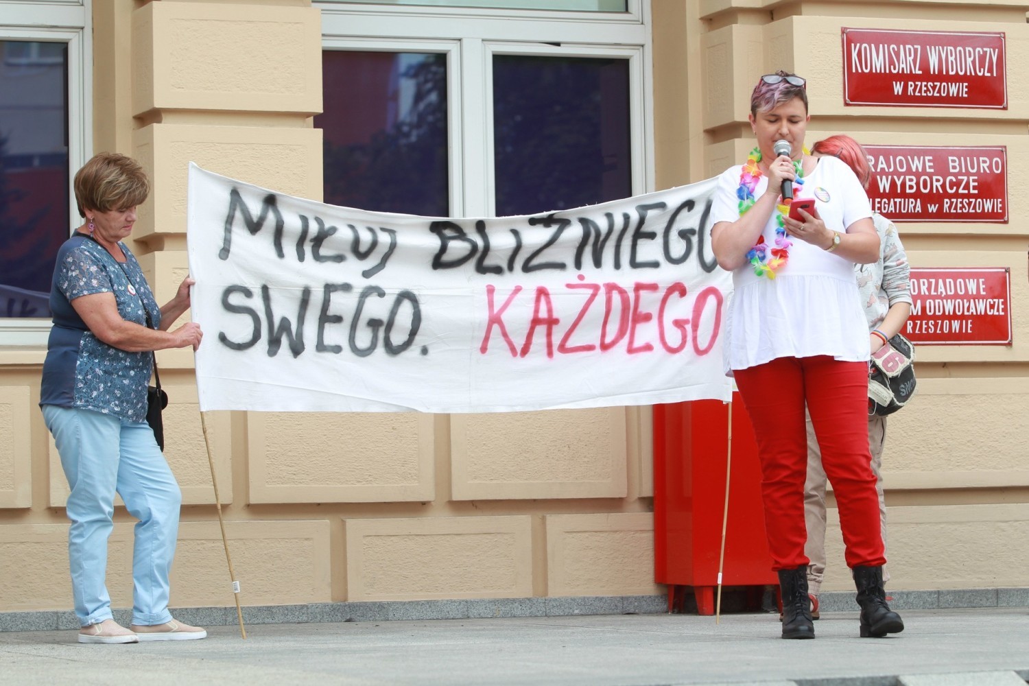 W Rzeszowie odbyła się dziś pikieta pod hasłem "Rzeszów przeciw przemocy