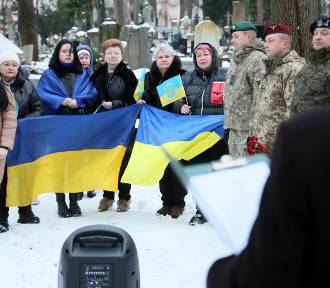 Obchody Dnia Jedności i Niepodległości Ukrainy na cmentarzu przy ul. Lipowej 