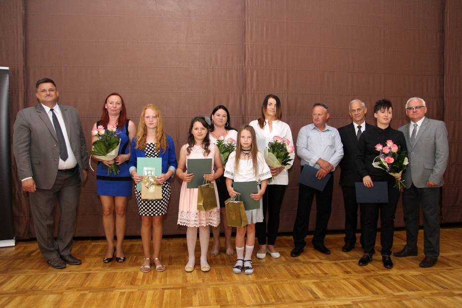 Gala Dla Uczniów Z Gminy Inowrocław W łojewie Zdjęcia Naszemiastopl