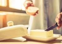 Codzienne jedzenie masła może mieć opłakane skutki dla Twojego organizmu