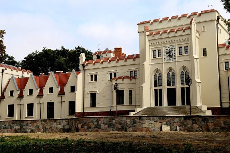 Odnowioną elewację pałacu Radolińskich już można podziwiać od 2018 roku