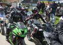 Podkarpackie rozpoczęcie sezonu motocyklowego 2024 w sanktuarium w Kalwarii Pacławskiej. Tradycja trwa od 15 lat [ZDJĘCIA]